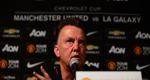 فان جال غير راض عن أداء يونايتد رغم فوزه الرابع على التوالي بالدوري